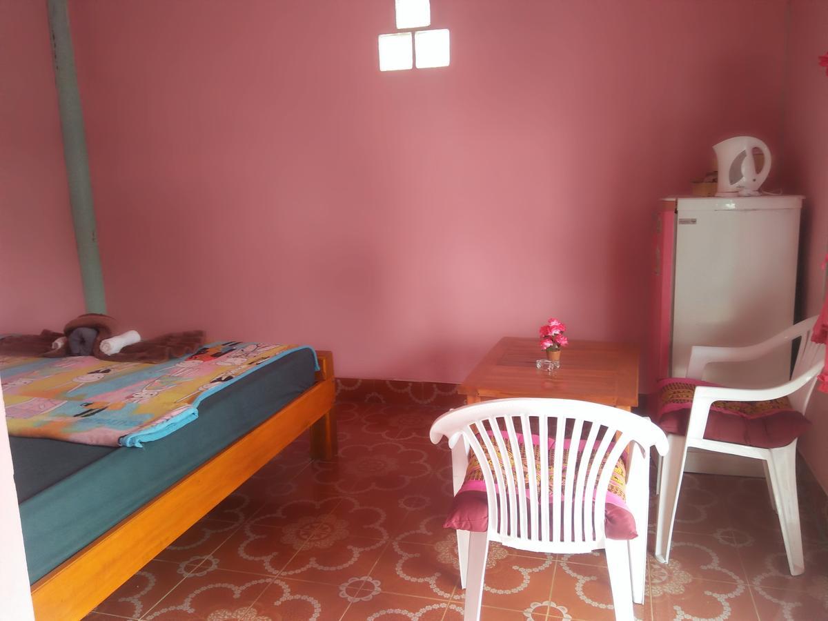 Lanta Danai Guesthouse เกาะลันตา ภายนอก รูปภาพ
